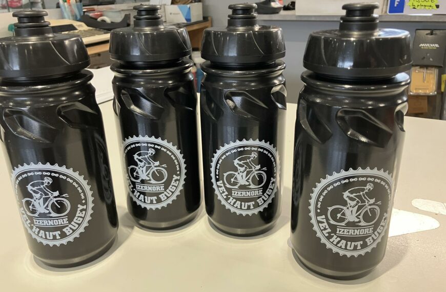 Les bidons IVHB 2026 sont arrivés.